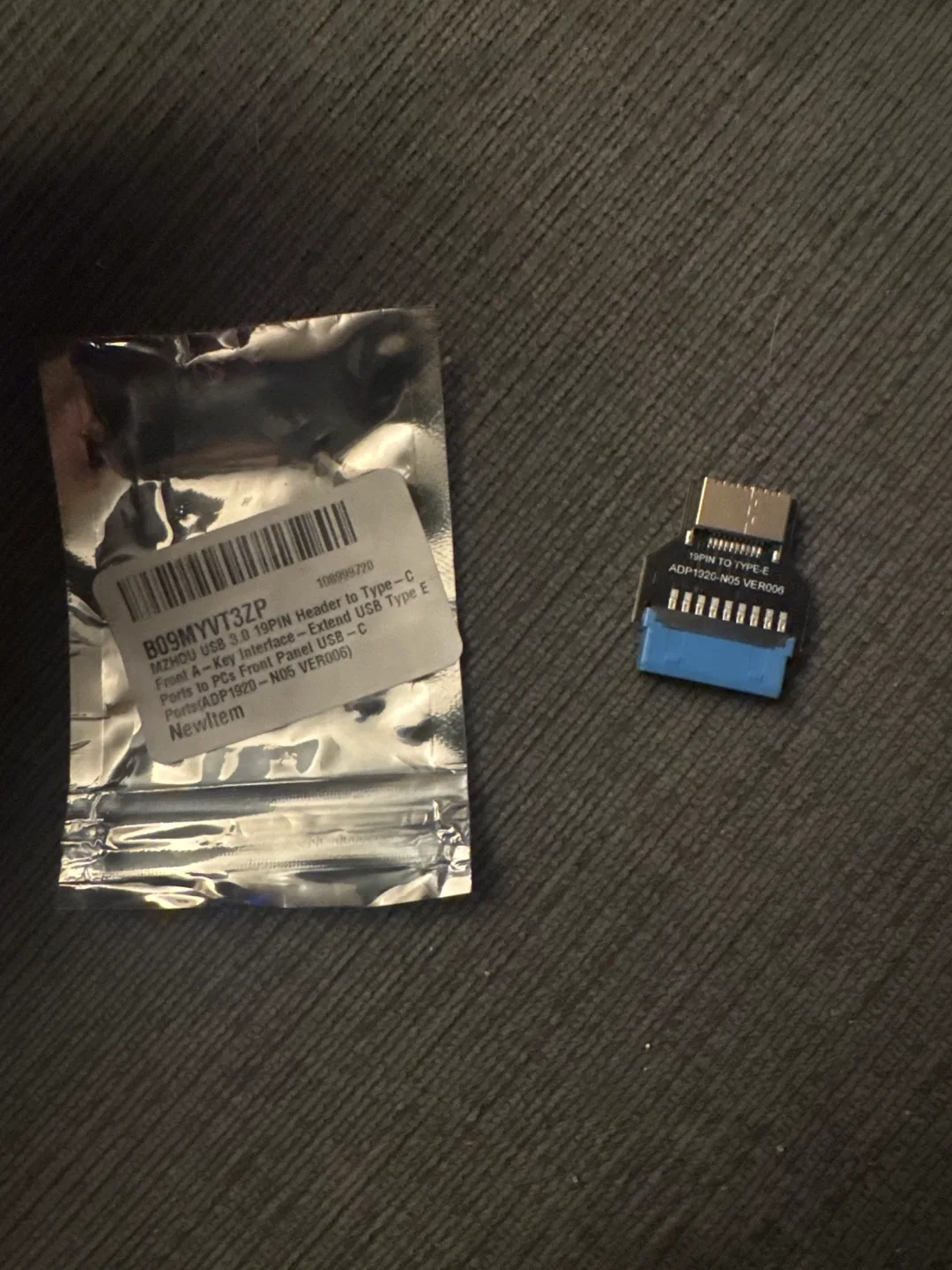 USB 3.0 19PIN Header to Type-C Adapter thumbnail