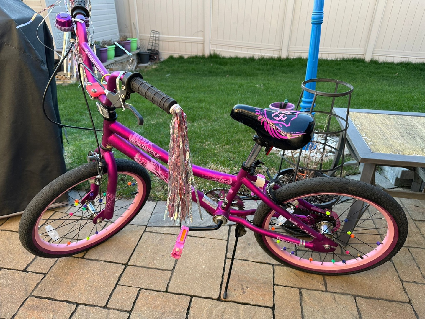Girls' Freestyle 20-inch Purple Bike - photo 3