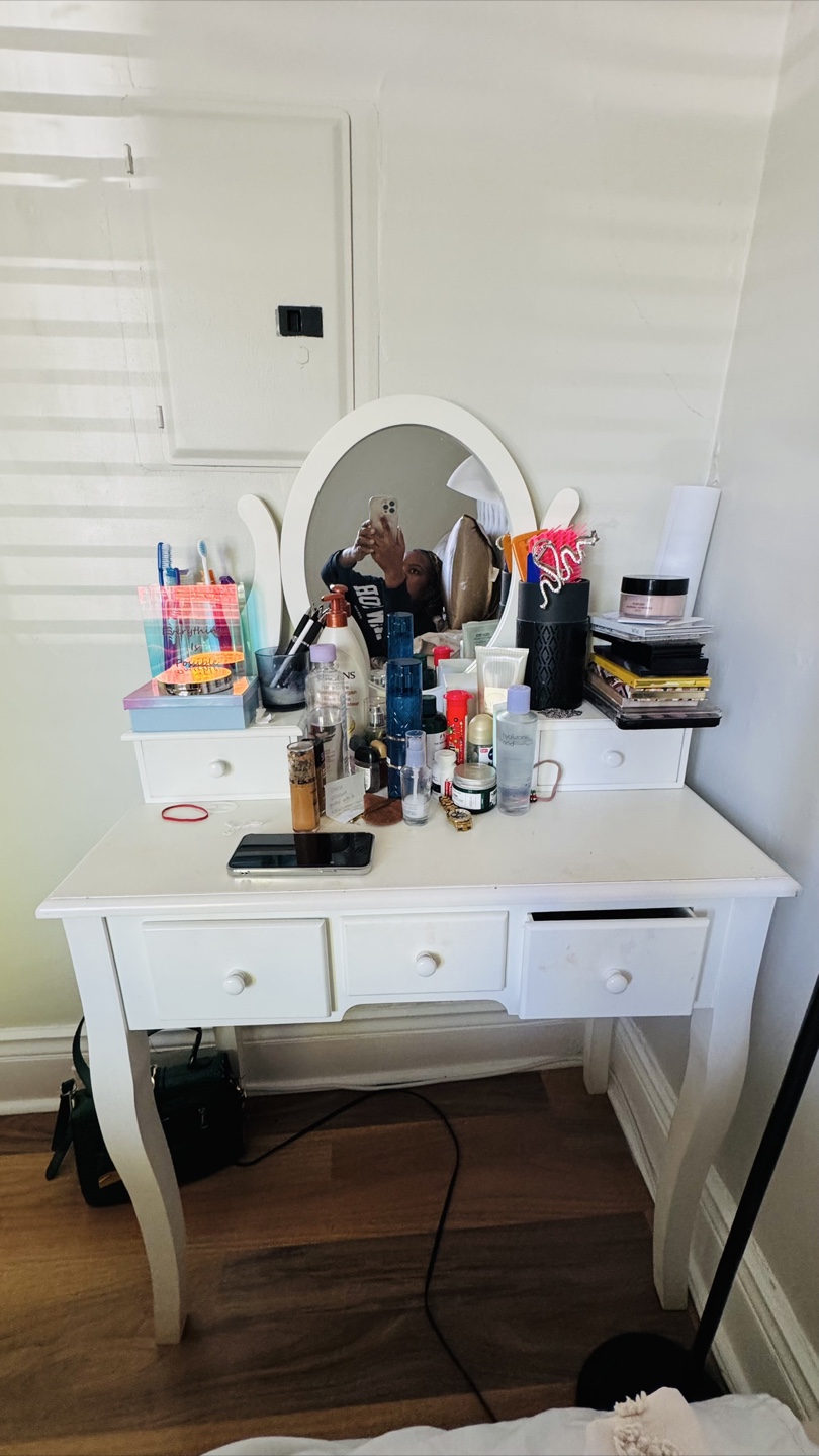 White Vanity Dressing Table with Mirror