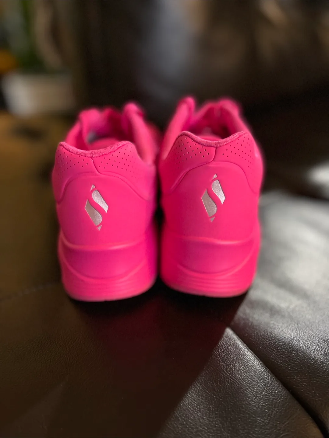 Hot Pink Skechers Sneakers - Size 5 image indicator(4)