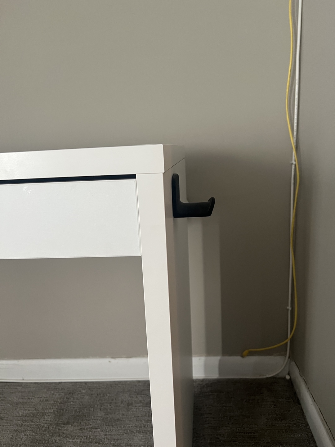 White desk with 2 drawers + functional attachments - photo 3