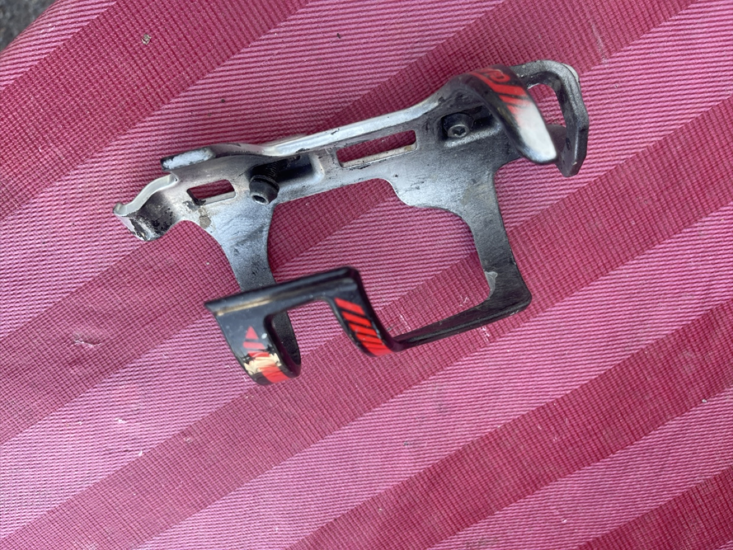 Used Bike Water Bottle Cage - photo 2