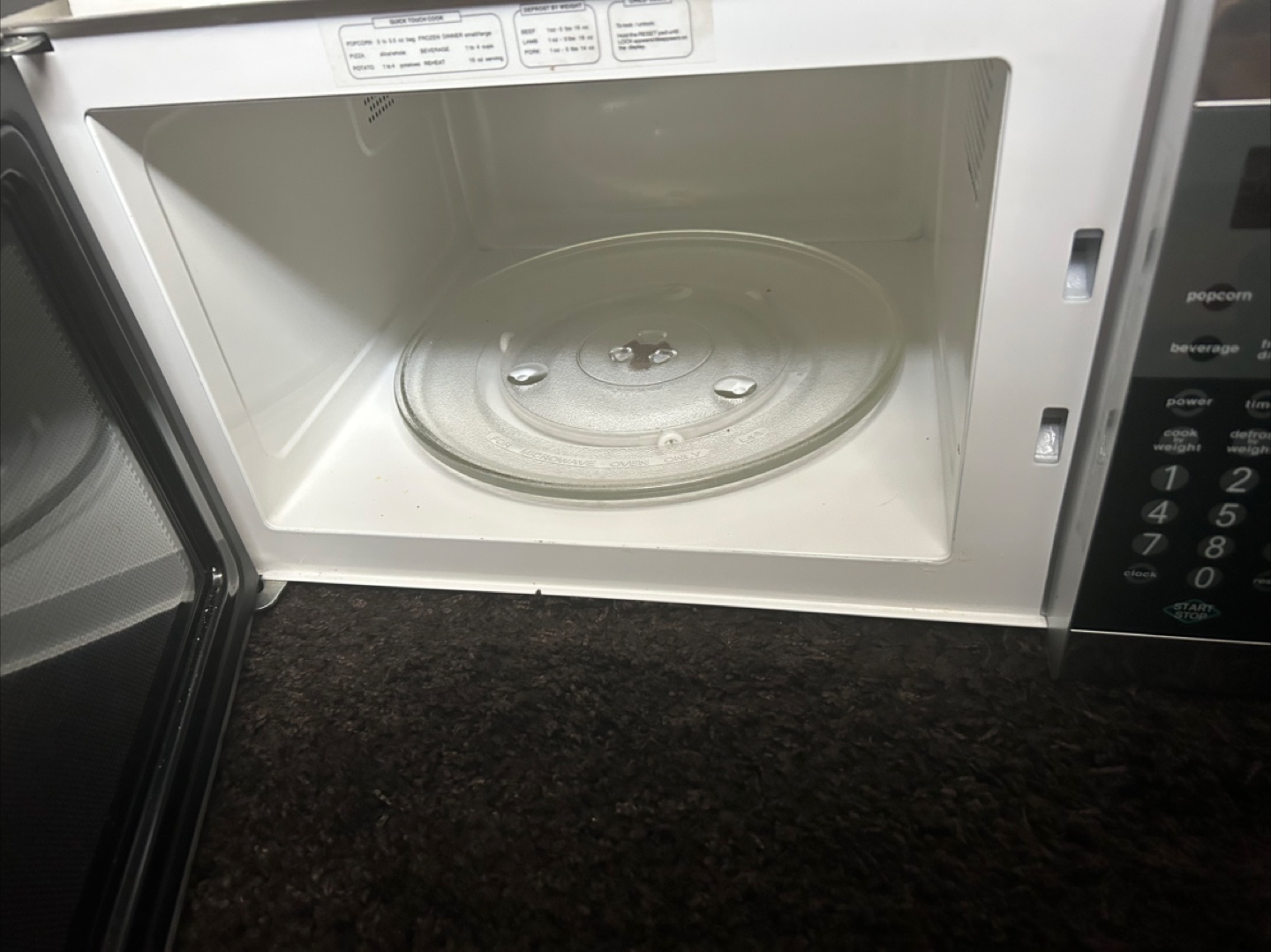 Microwave - photo 2