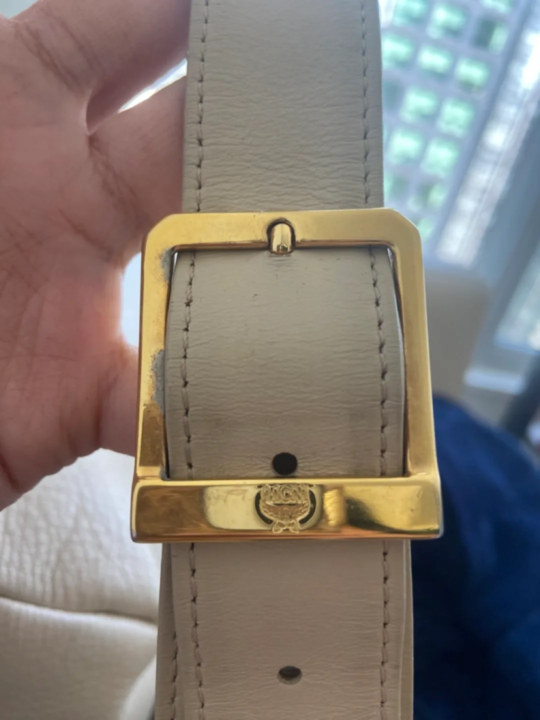 Authentic MCM Beige Leather Shoulder Bag image indicator(4)