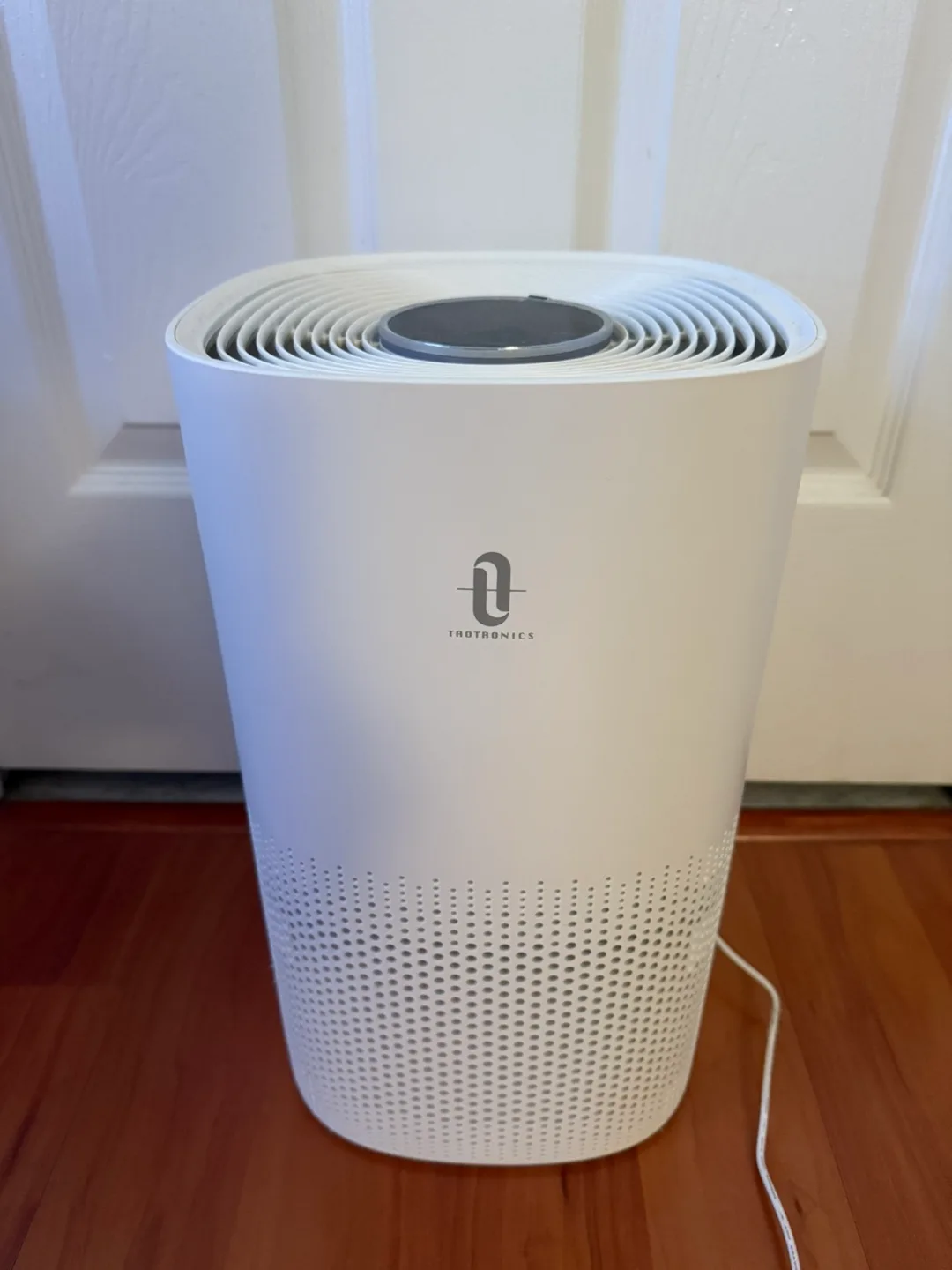 Air Purifier with Two Extra Filters thumbnail