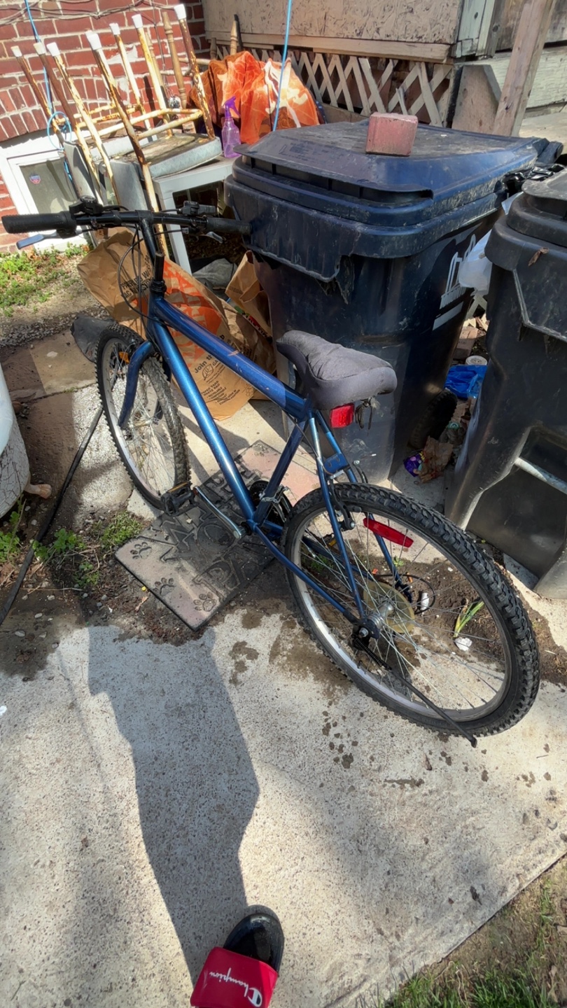 Men's Blue Mountain Bike - photo 2