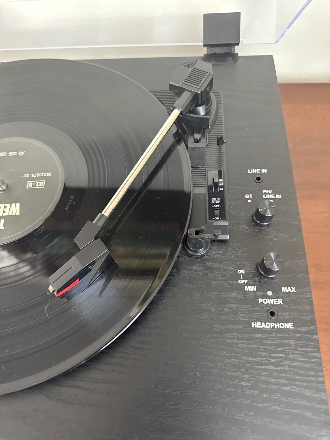 Vinyl Music On Turntable with Dust Cover image indicator(4)