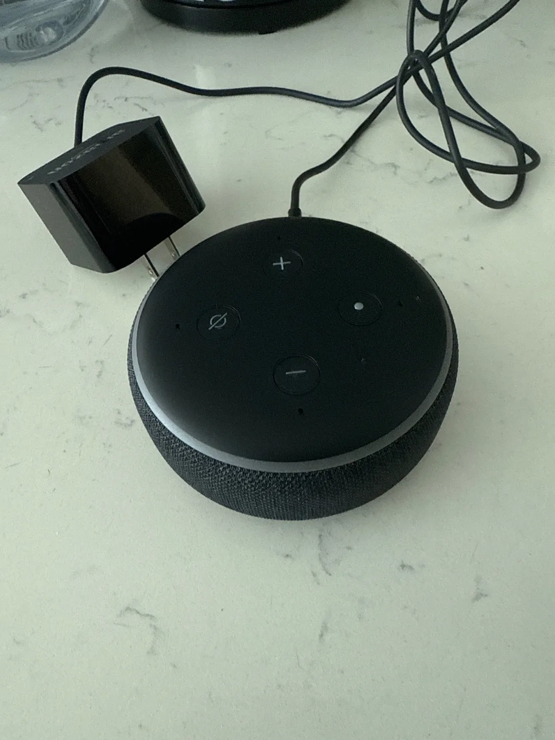 Amazon Echo Dot (3rd Gen) Smart Speaker image indicator(2)