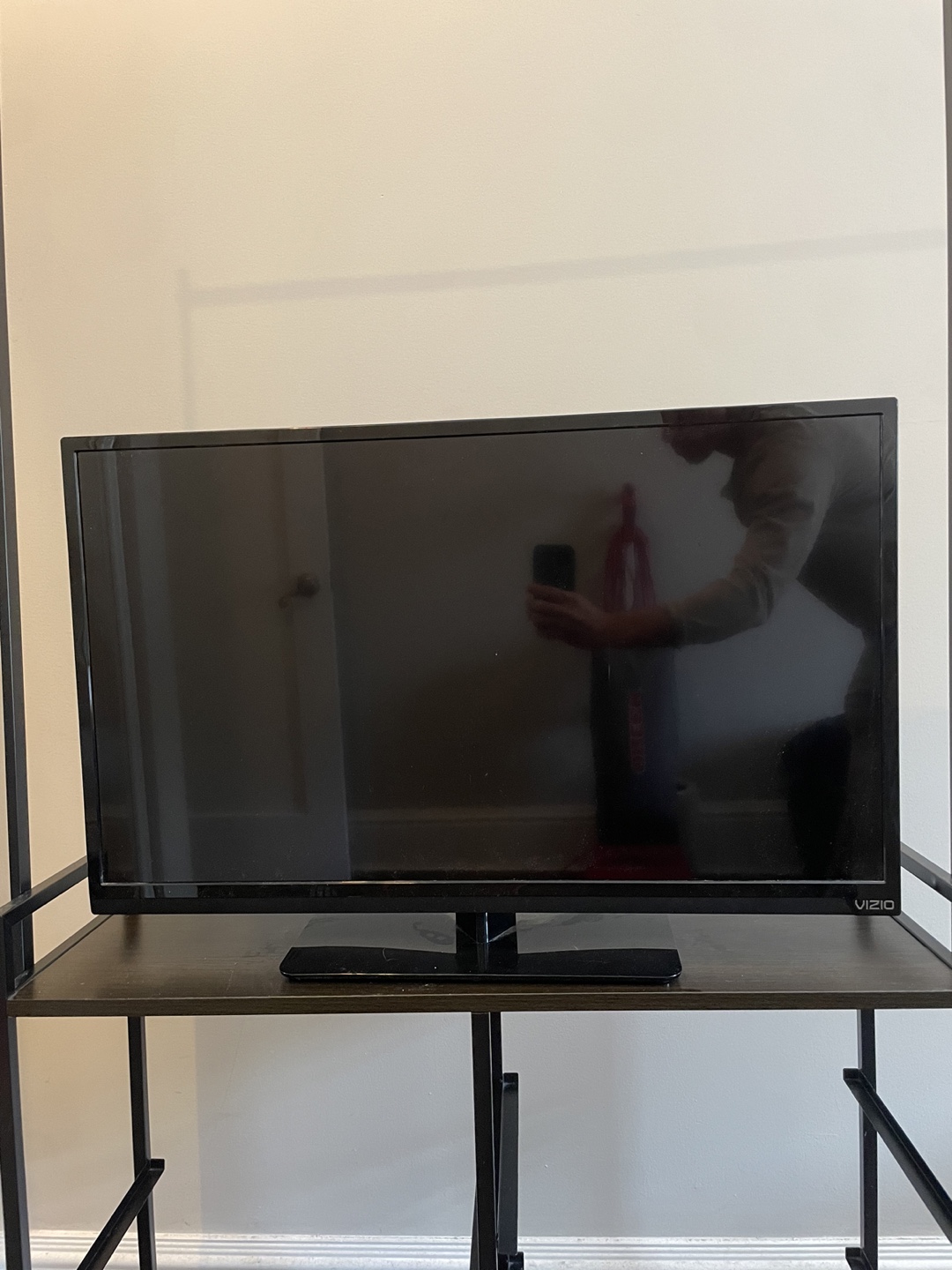 Vizio LED HDTV - 30 inch