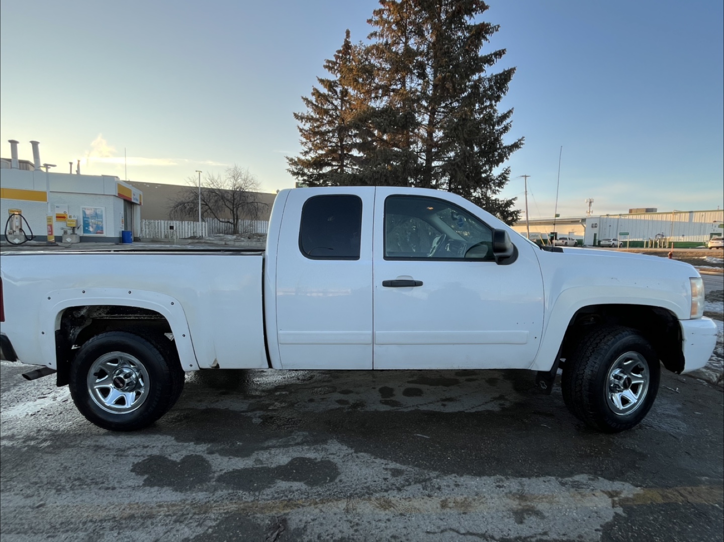 2008 Chevy Silverado 1500 LT 5.3L 4x4 Fresh Safety!!! - photo 2