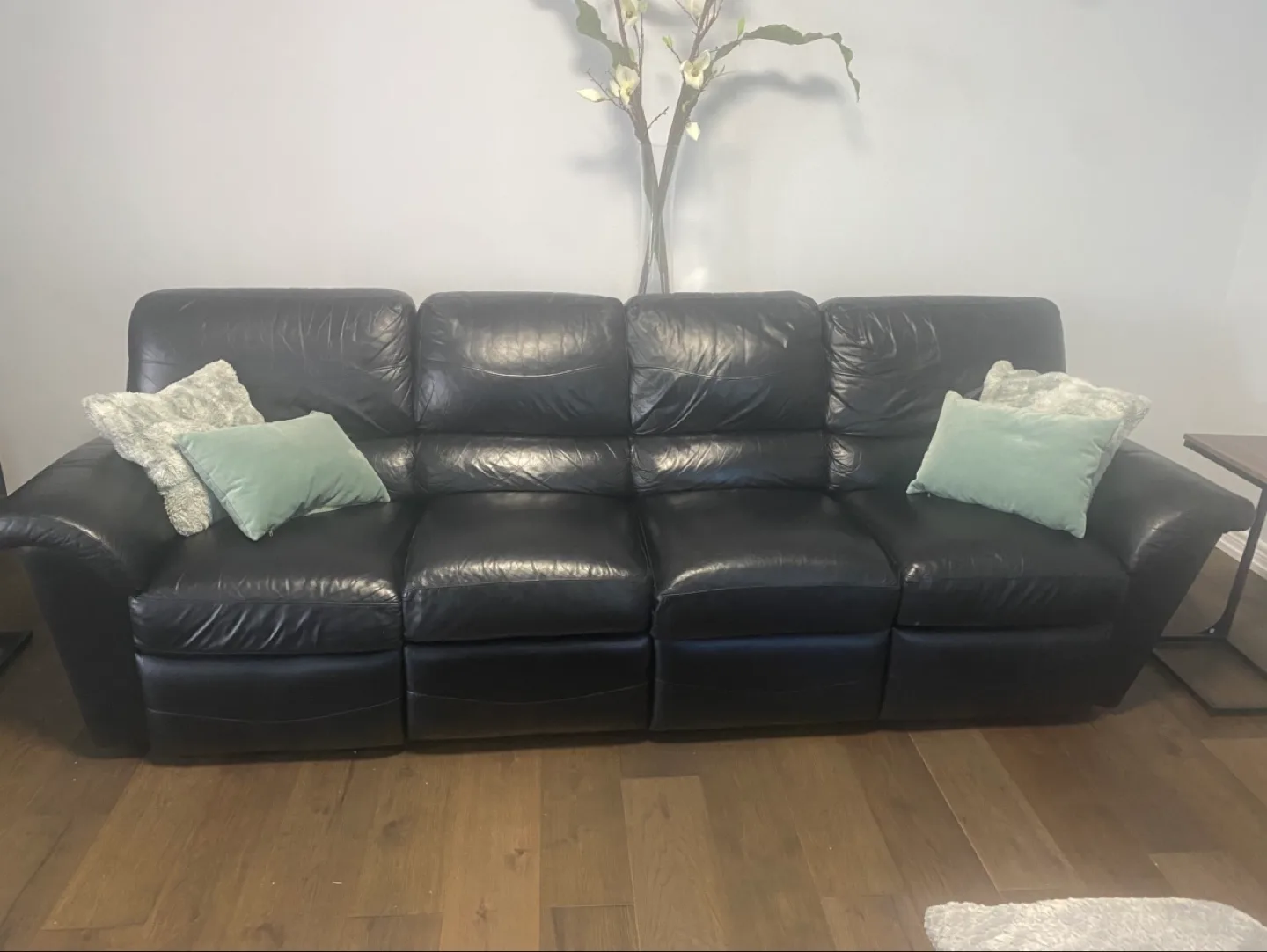 Black Leather Reclining Sofa - Lazy Boy image indicator(2)