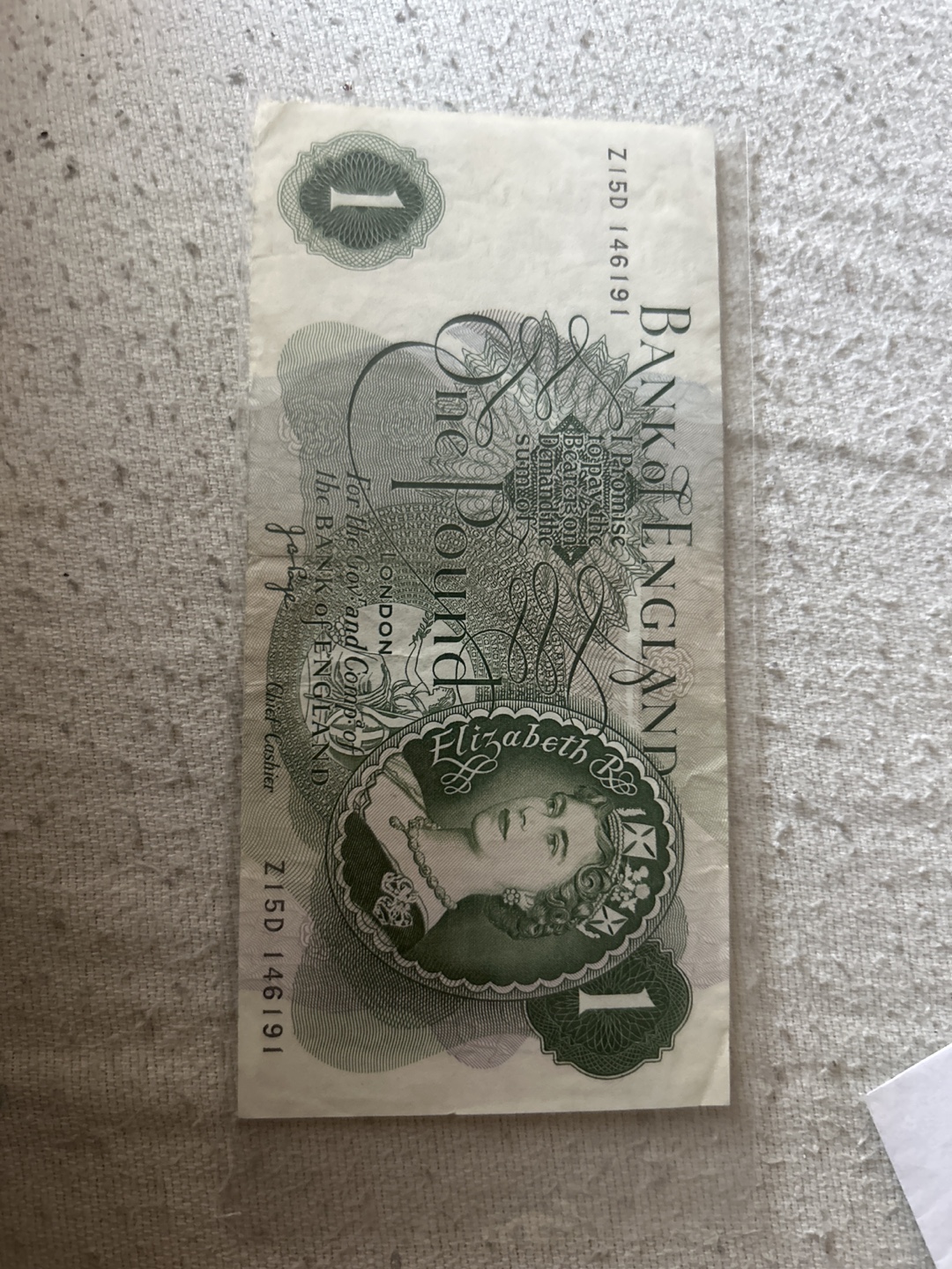 Vintage UK One Pound Banknote from 1970 - photo 3