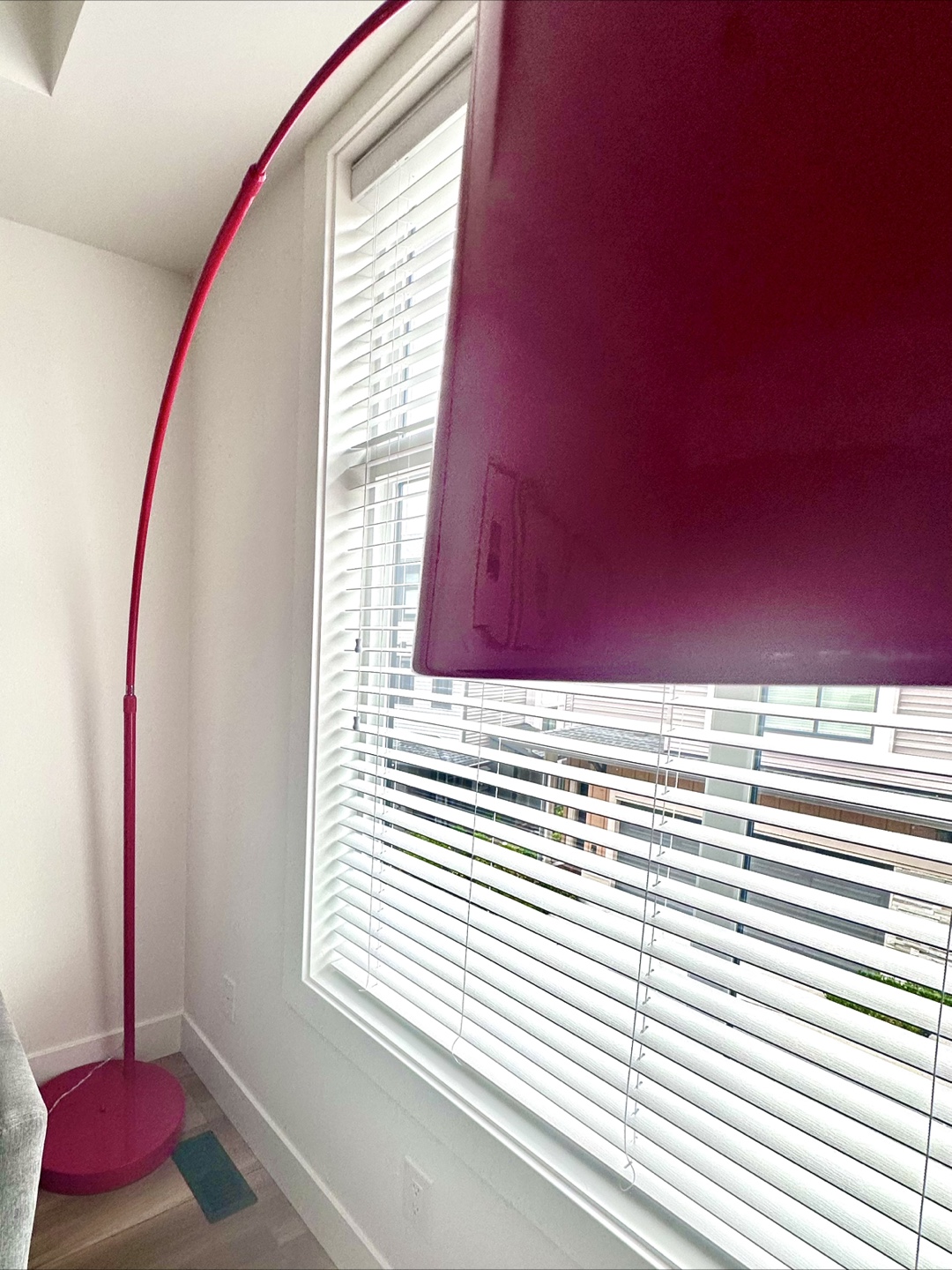 Red Arc Floor Lamp - photo 5