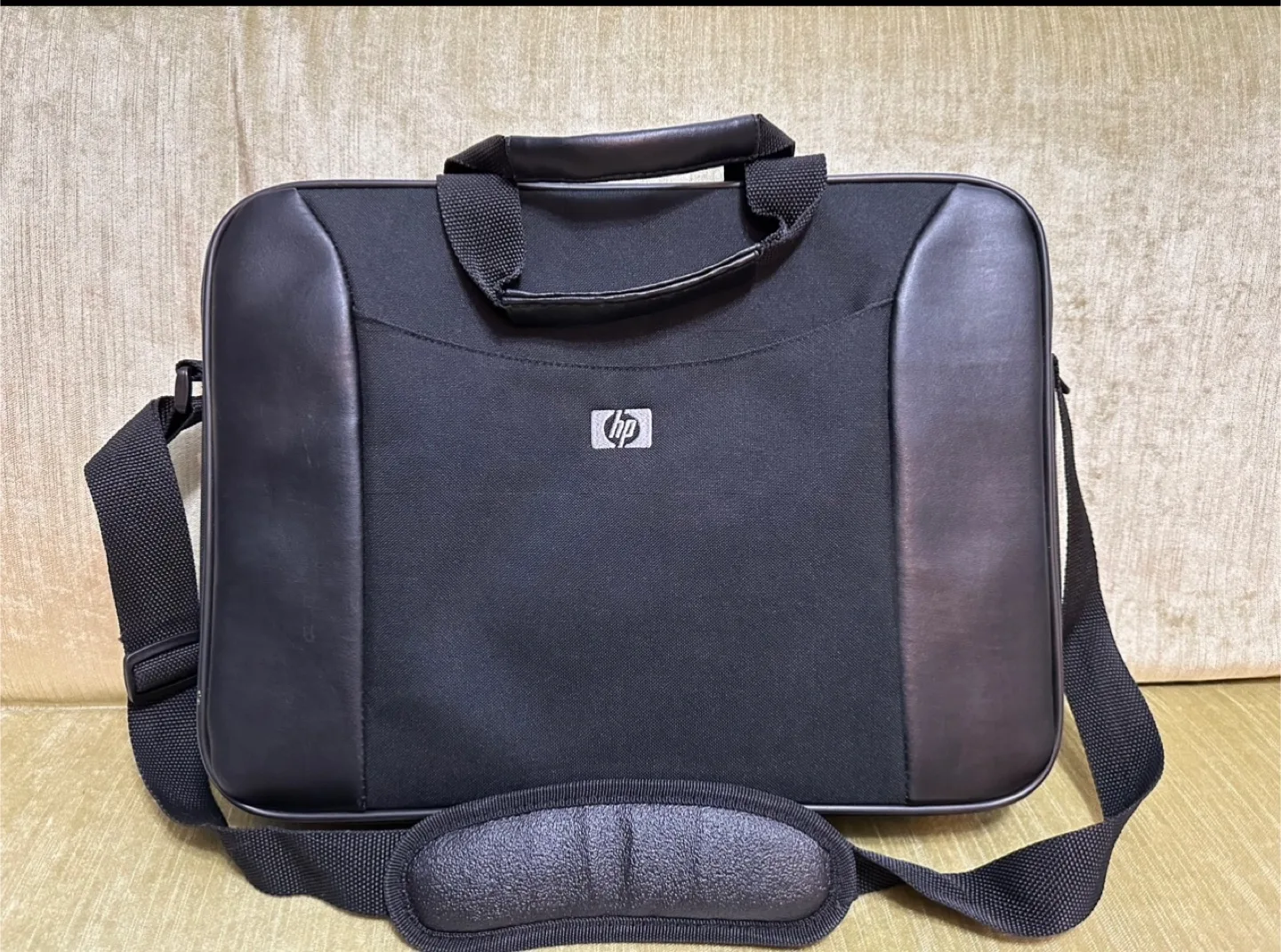 HP Laptop Bag - Black image indicator(2)