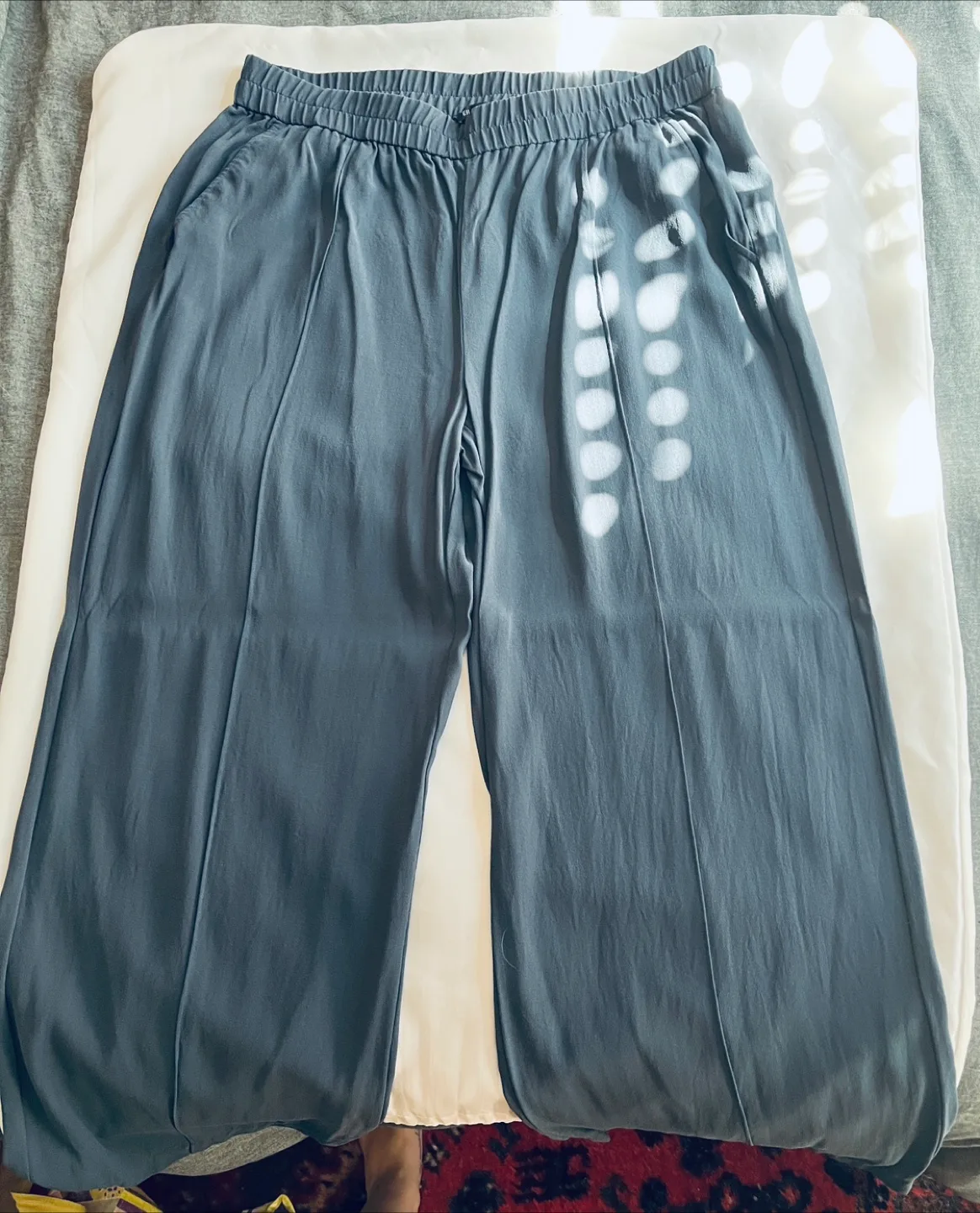 Eileen Fisher 100% Silk Wide Leg Pants, Size L thumbnail