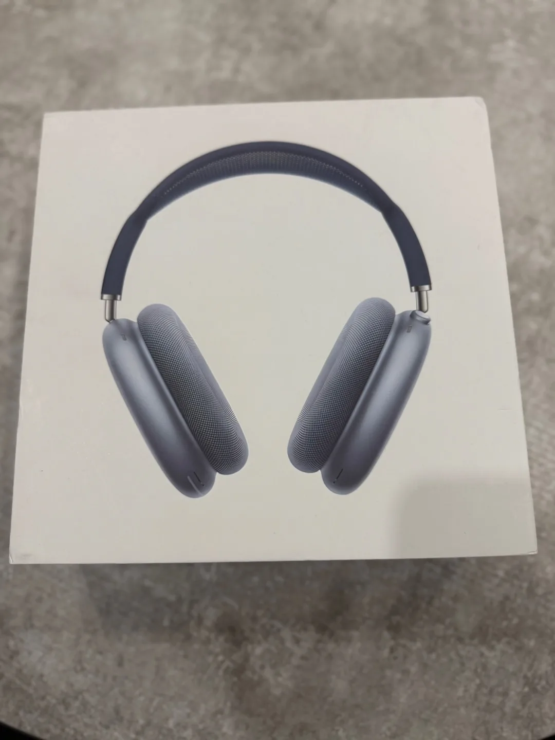 New AirPods Max Headphones - blue thumbnail