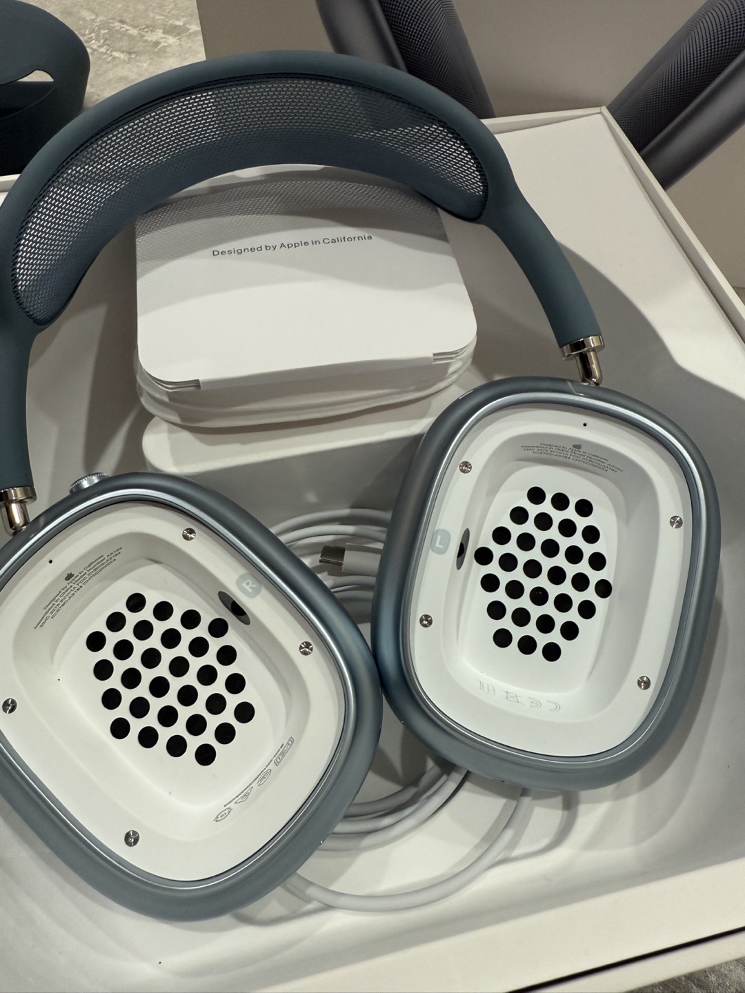 New AirPods Max Headphones - blue - photo 5