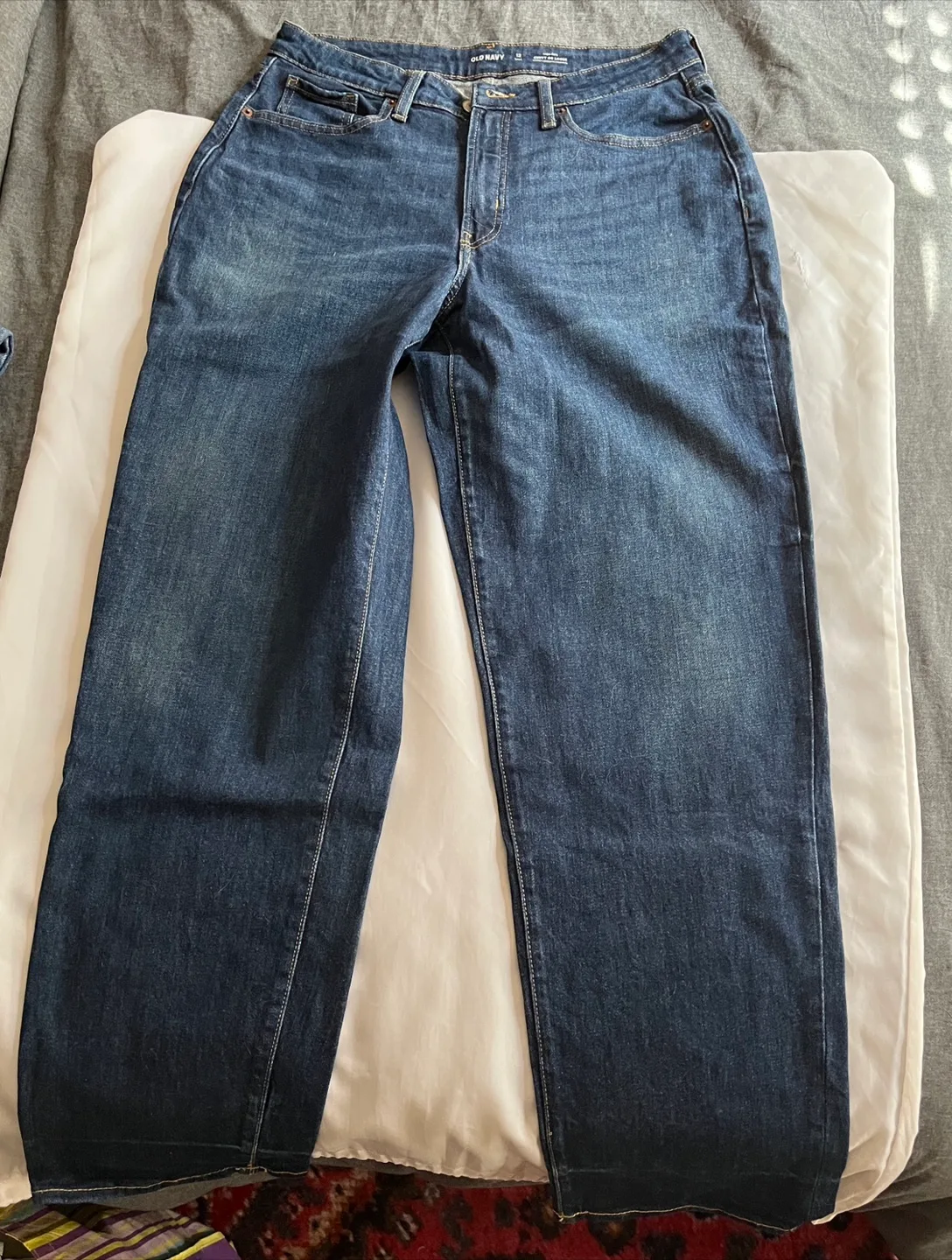 Old Navy High-Rise Curvy OG Loose Jeans - Size 12 Tall thumbnail