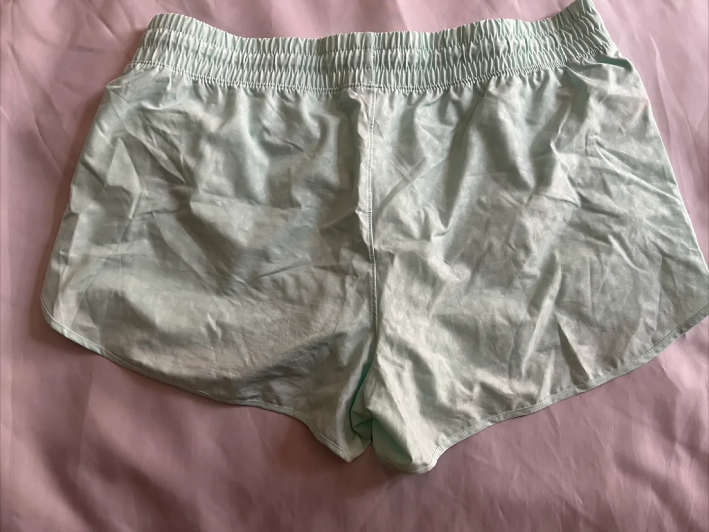 90 Degree By Reflex Women's Size XL Light Green Athletic Shorts image indicator(4)