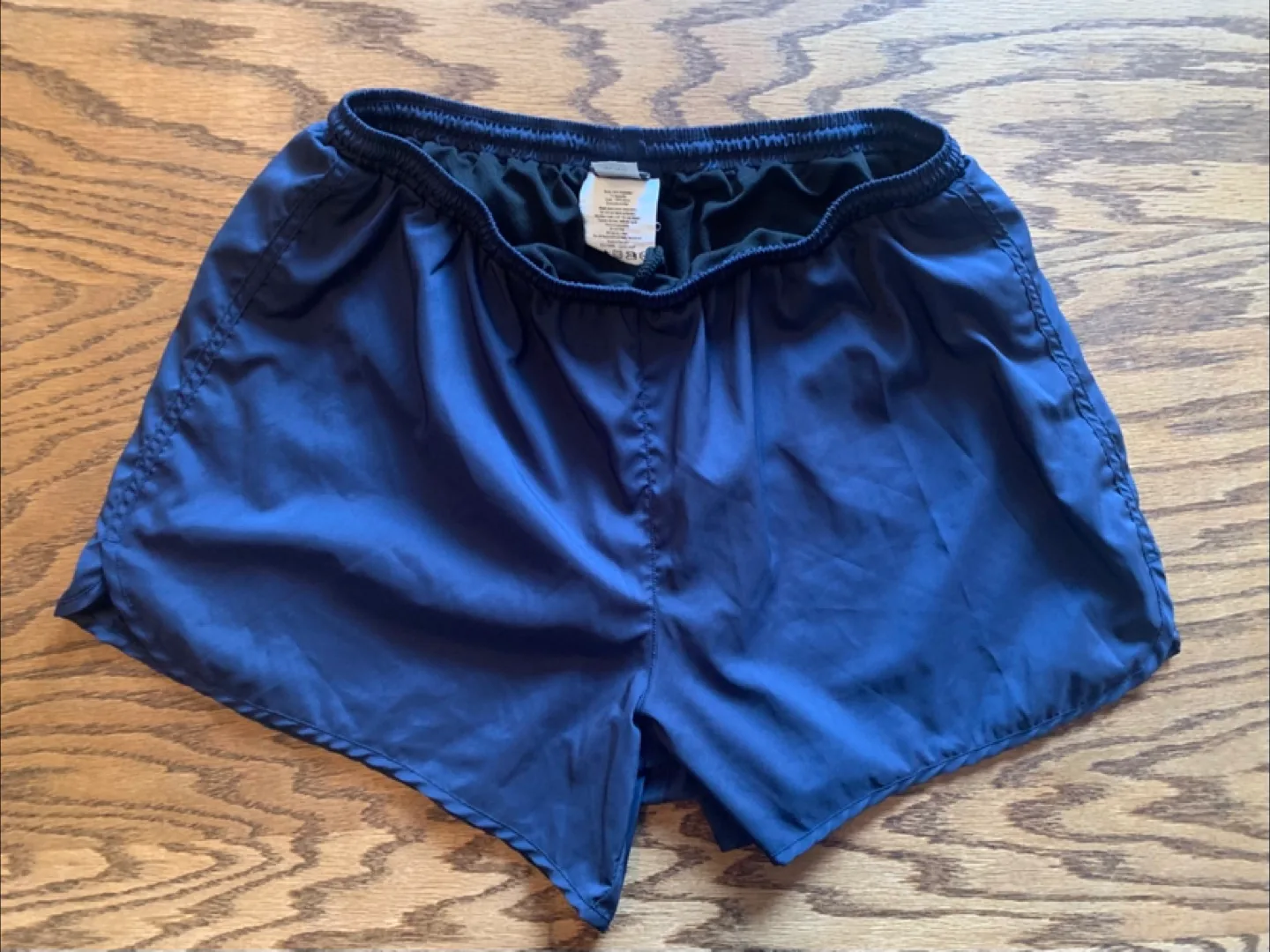 Mountain Equipment Co-op Women's Running Shorts - Size XL/TG thumbnail