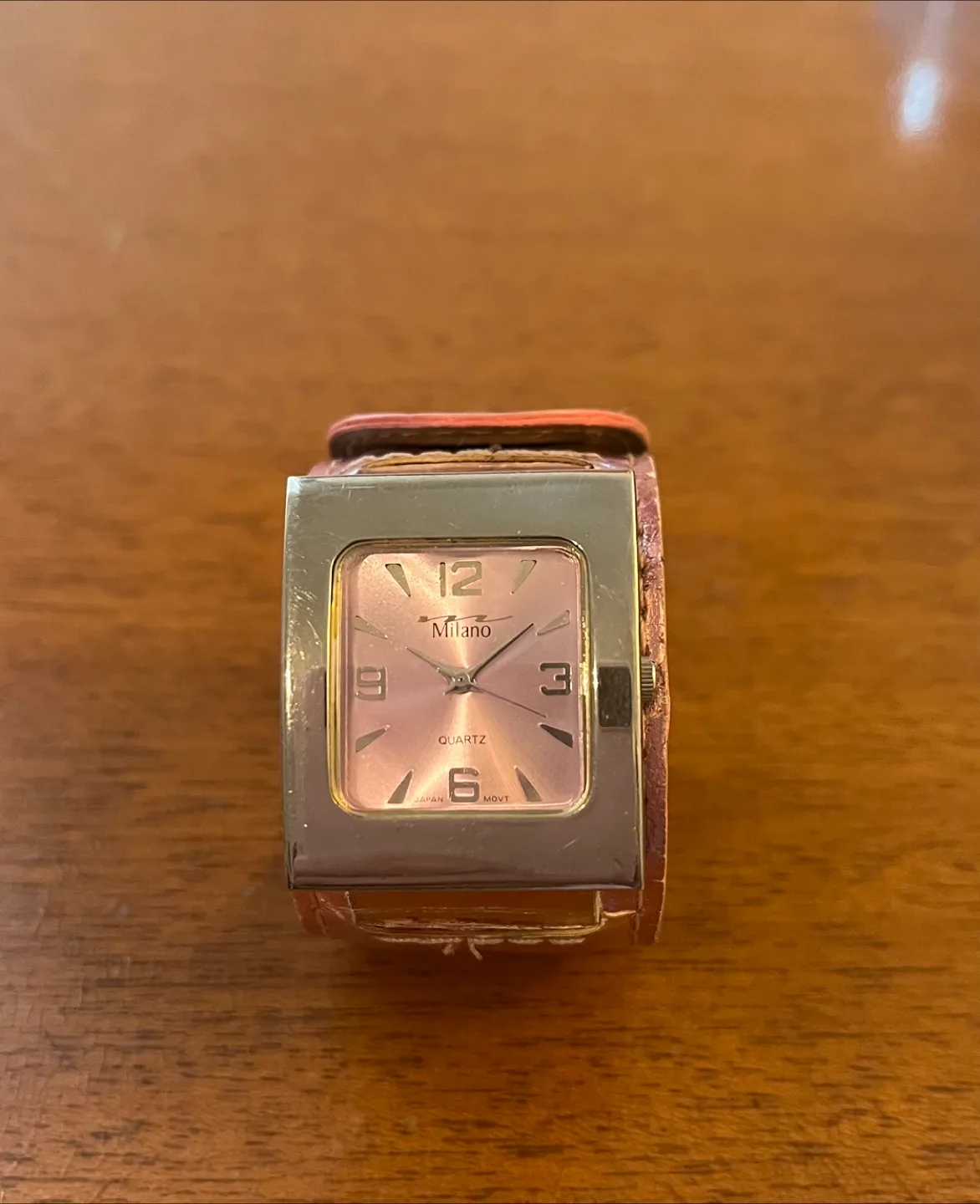 Women’s Wrist Watch thumbnail