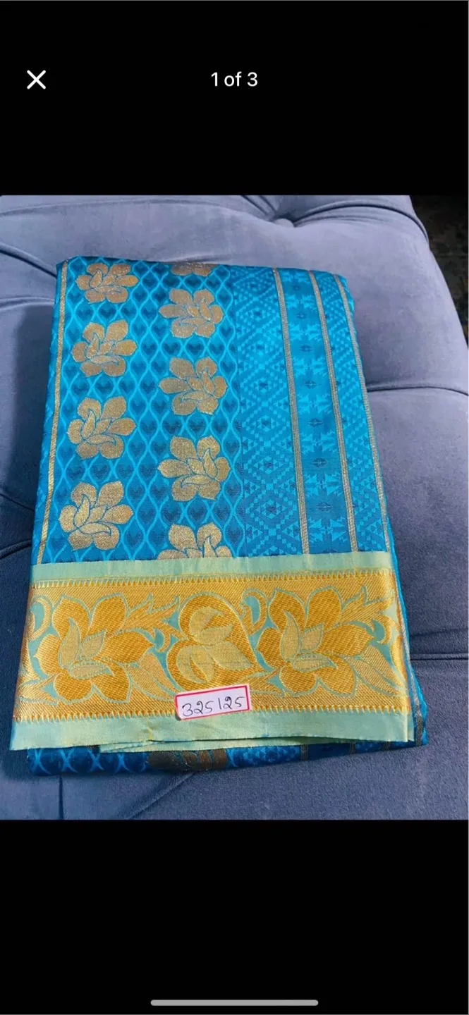Beautiful Blue and Gold kanjeevaram Saree thumbnail