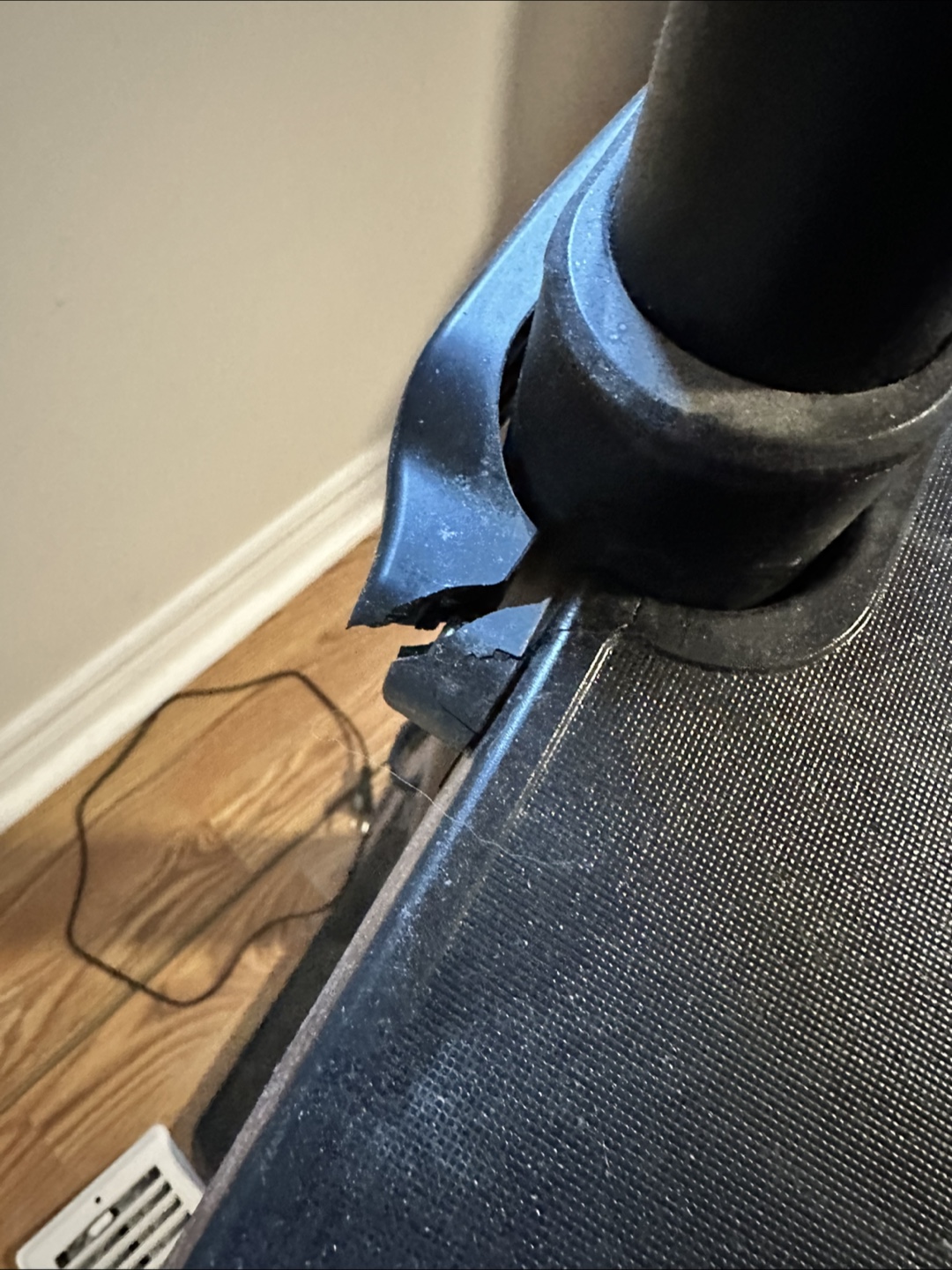 TV Stand - photo 3