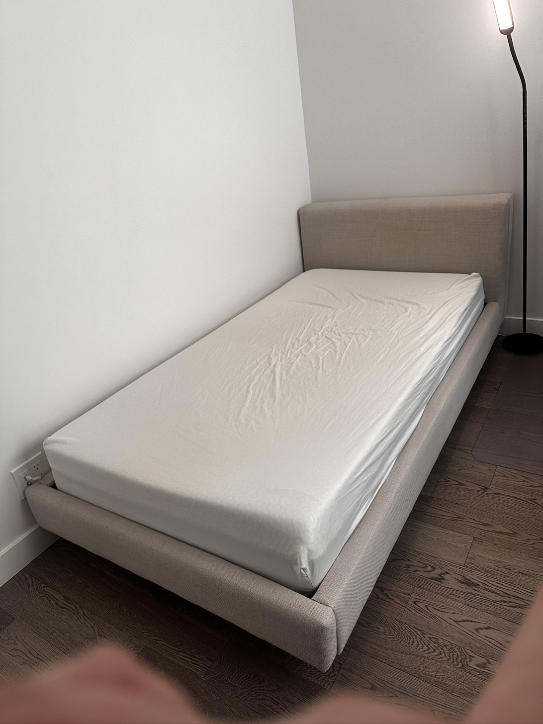 EQ3 Nara Bed - Twin Size - Mattress not included