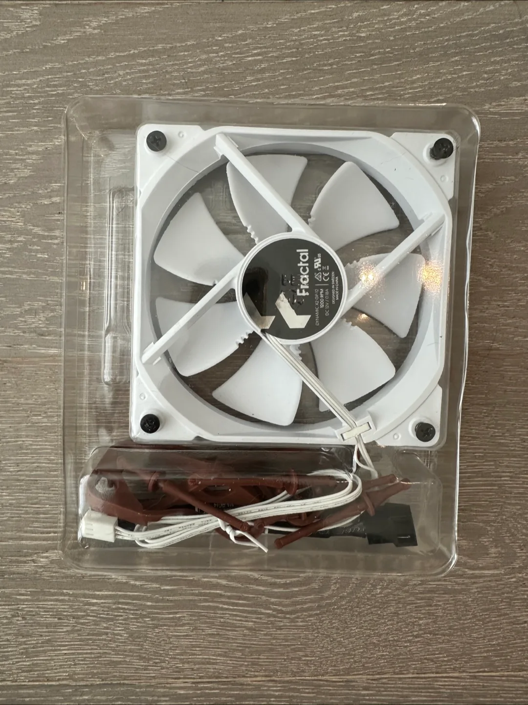 Dynamic X2 GP-12 120mm Case Fan🏒 thumbnail
