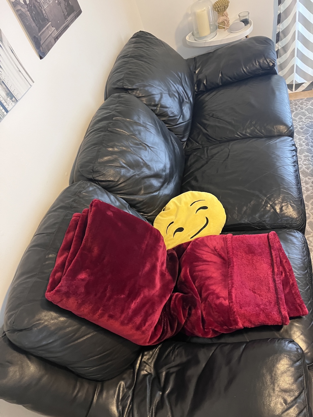 Black Leather Sofa - photo 4