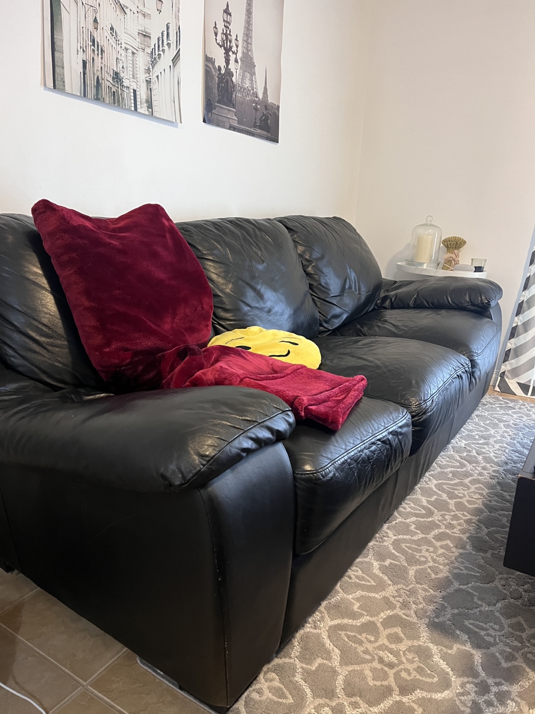 Black Leather Sofa - photo 2