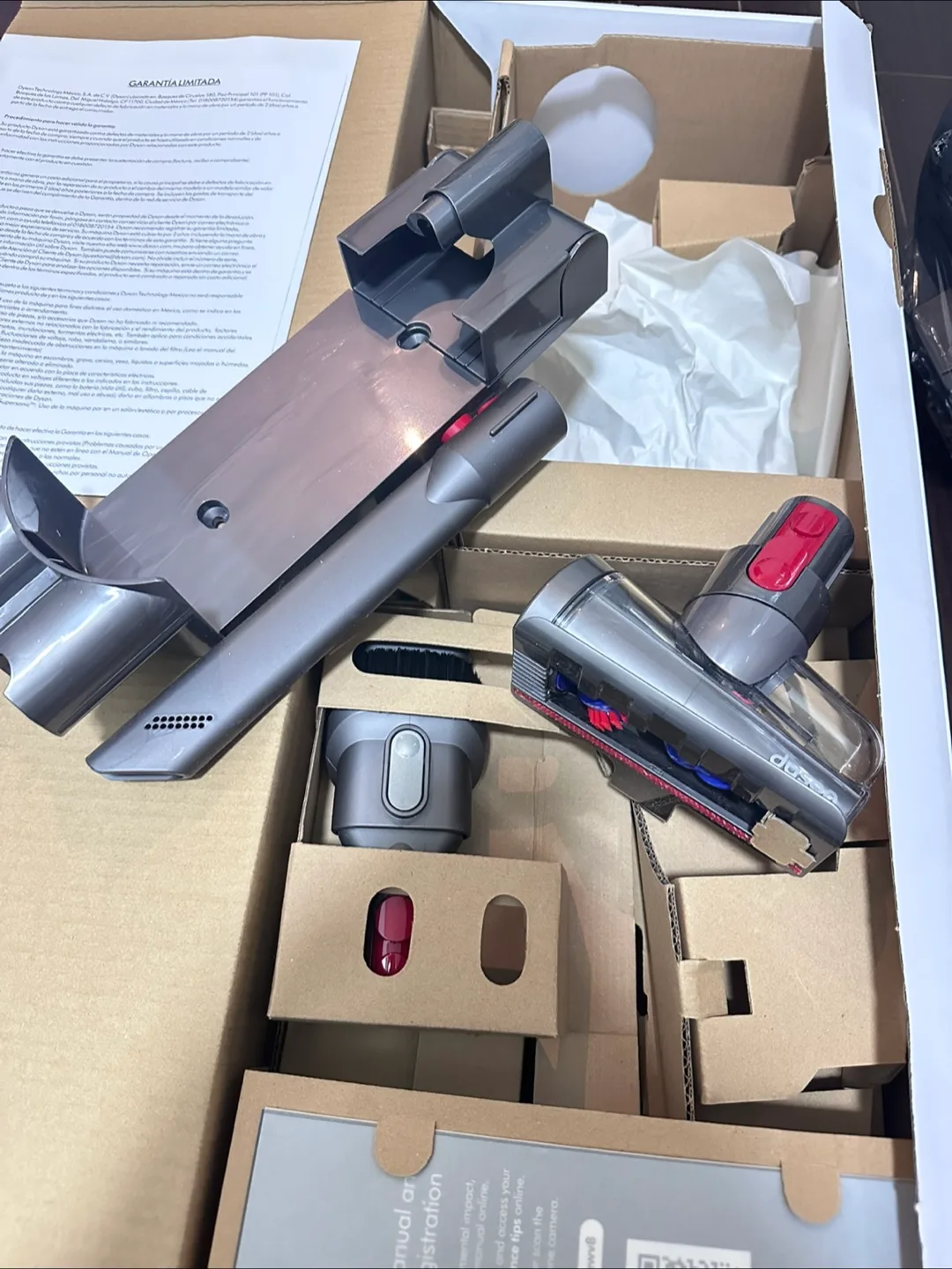 Dyson V8 Cordless Vacuum Cleaner image indicator(2)