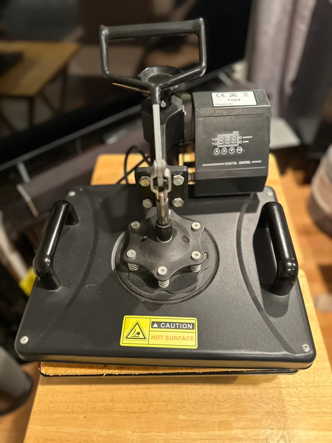 Heat Press Machine - 110V Digital Control thumbnail