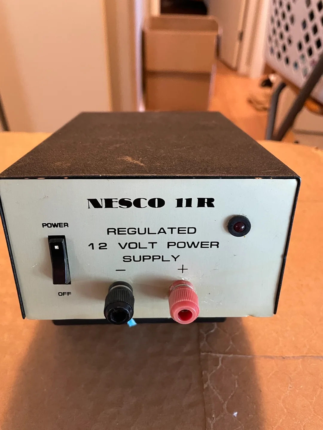 NESCO 11R Regulated 12 Volt Power Supply thumbnail