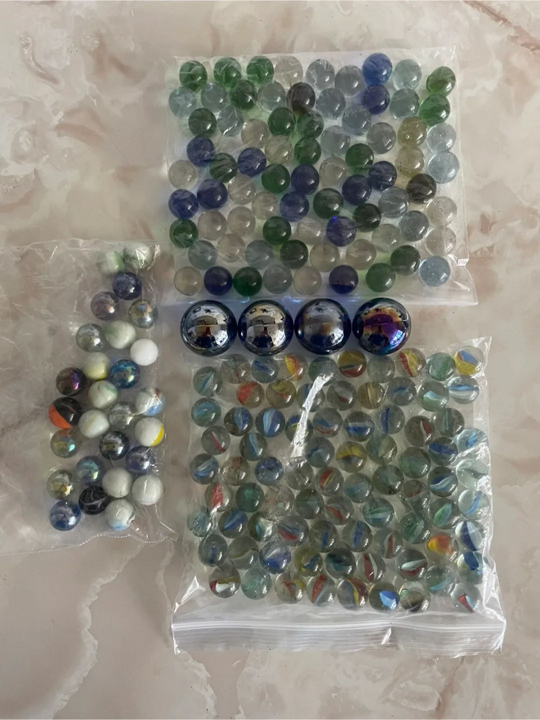 Large Lot of Glass Marbles thumbnail