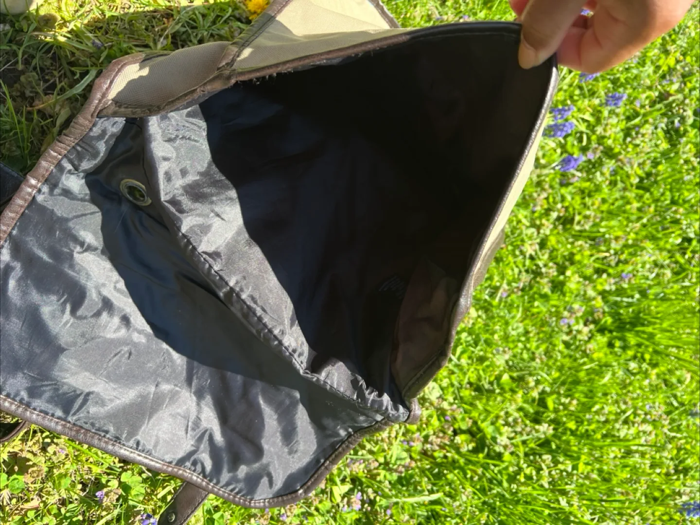 Vintage Messenger Bag image indicator(3)