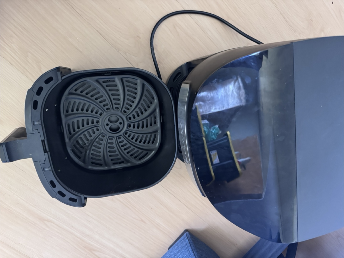 Gourmia Air Fryer - photo 2