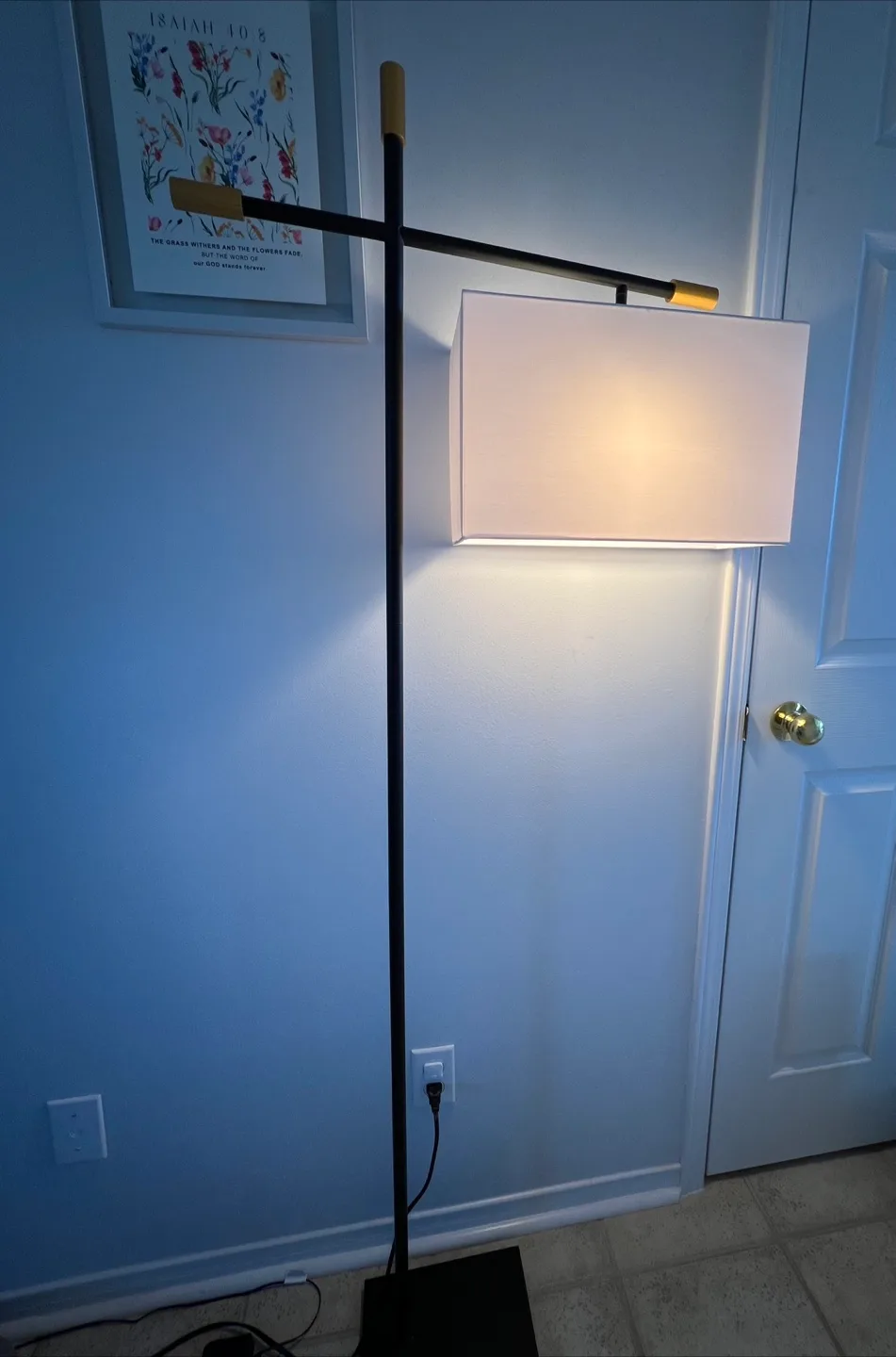 Floor lamp thumbnail