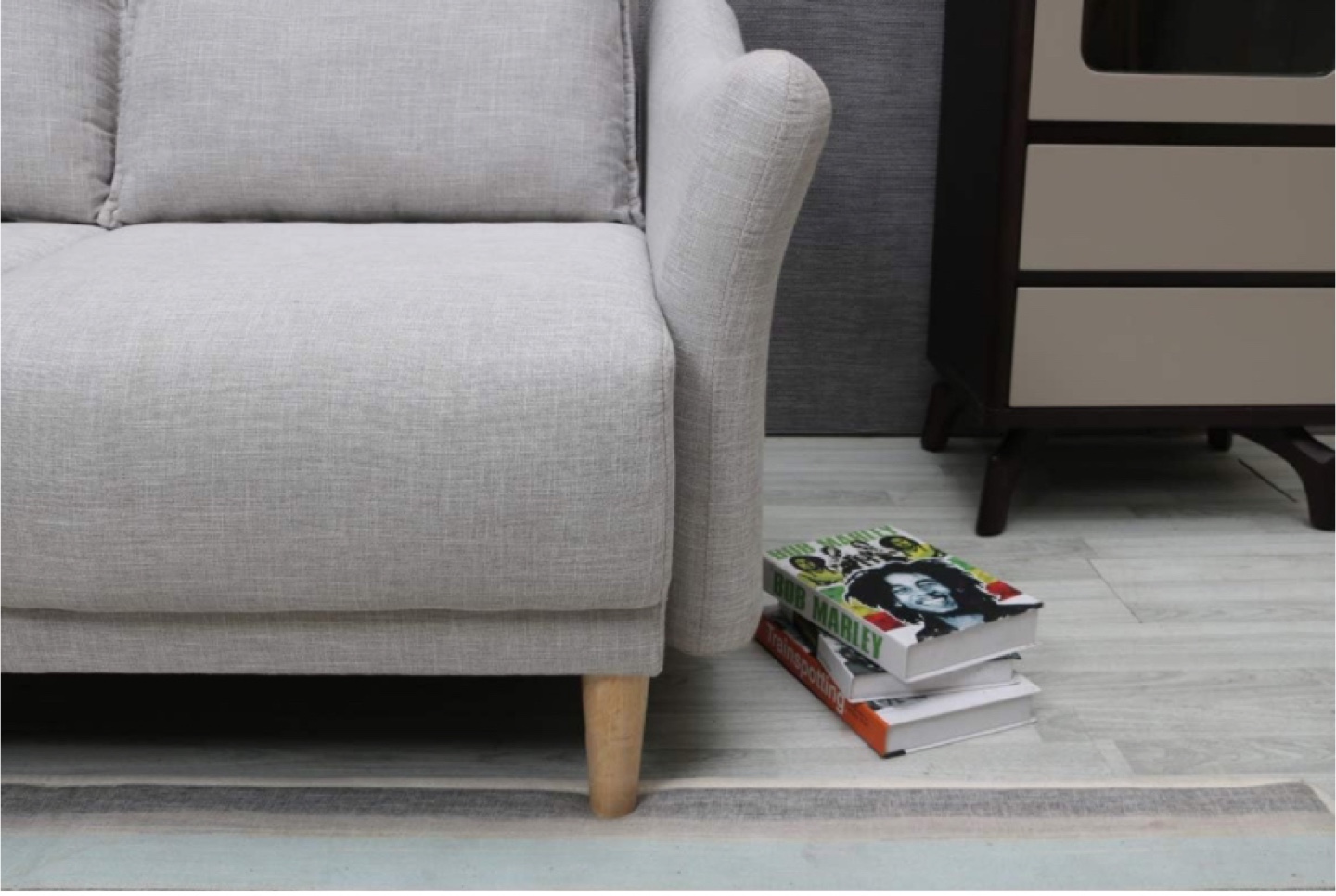 Light Grey Linen Loveseat Sofa - 2 seater - photo 4
