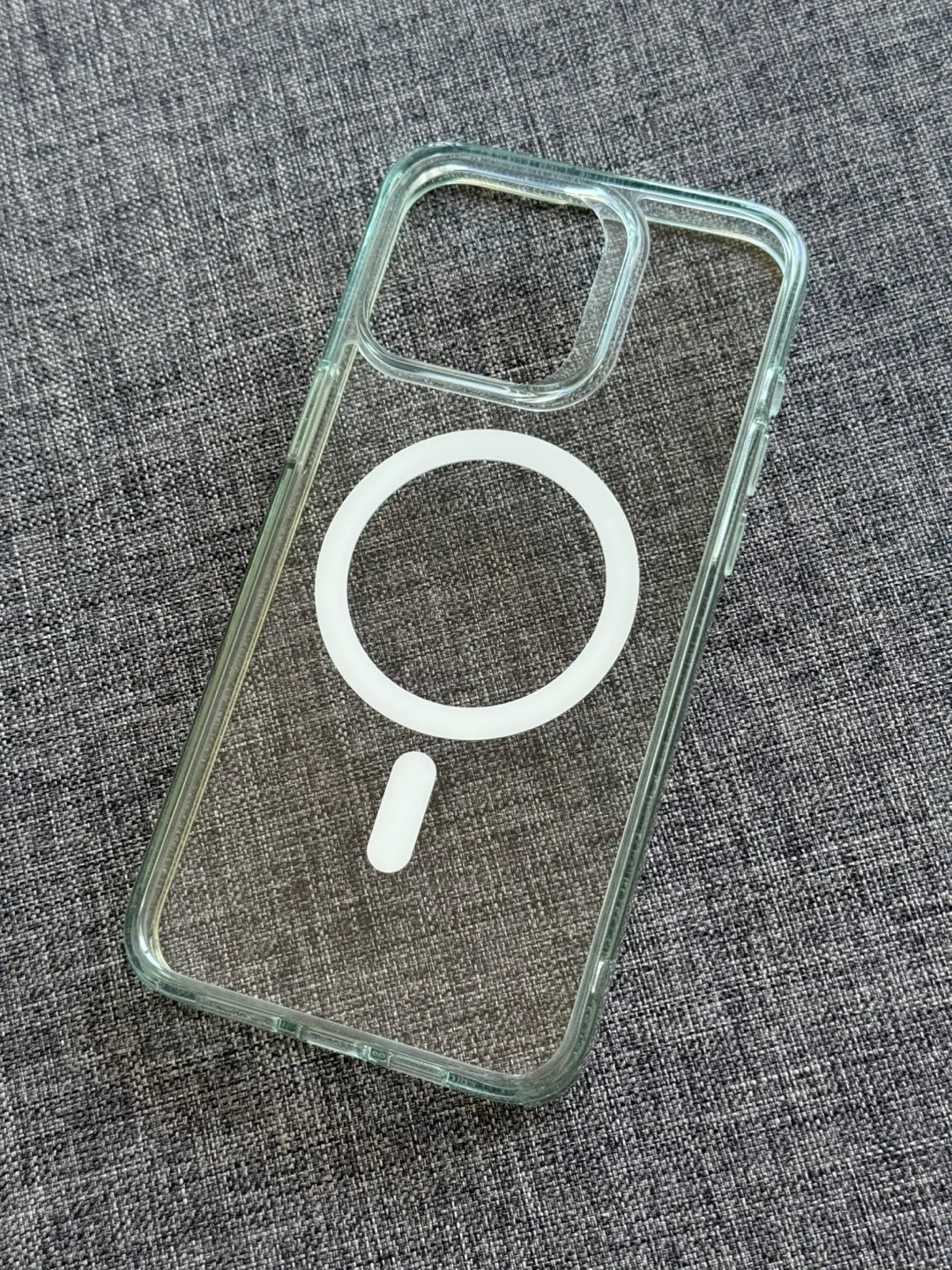 [Used] ESR for iPhone 15 Pro Case with MagSafe thumbnail