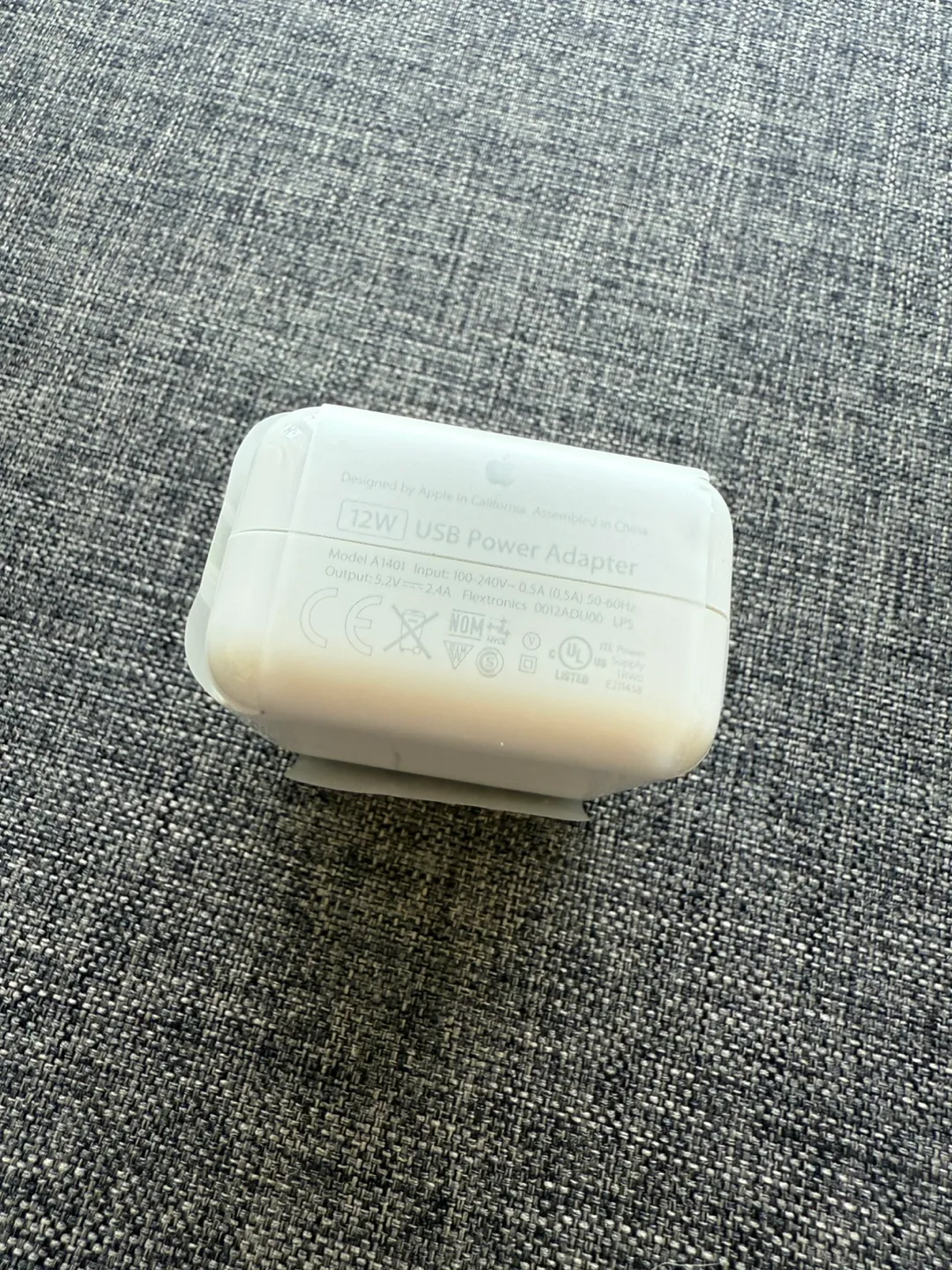 [New] Apple 12W USB Power Adapter thumbnail