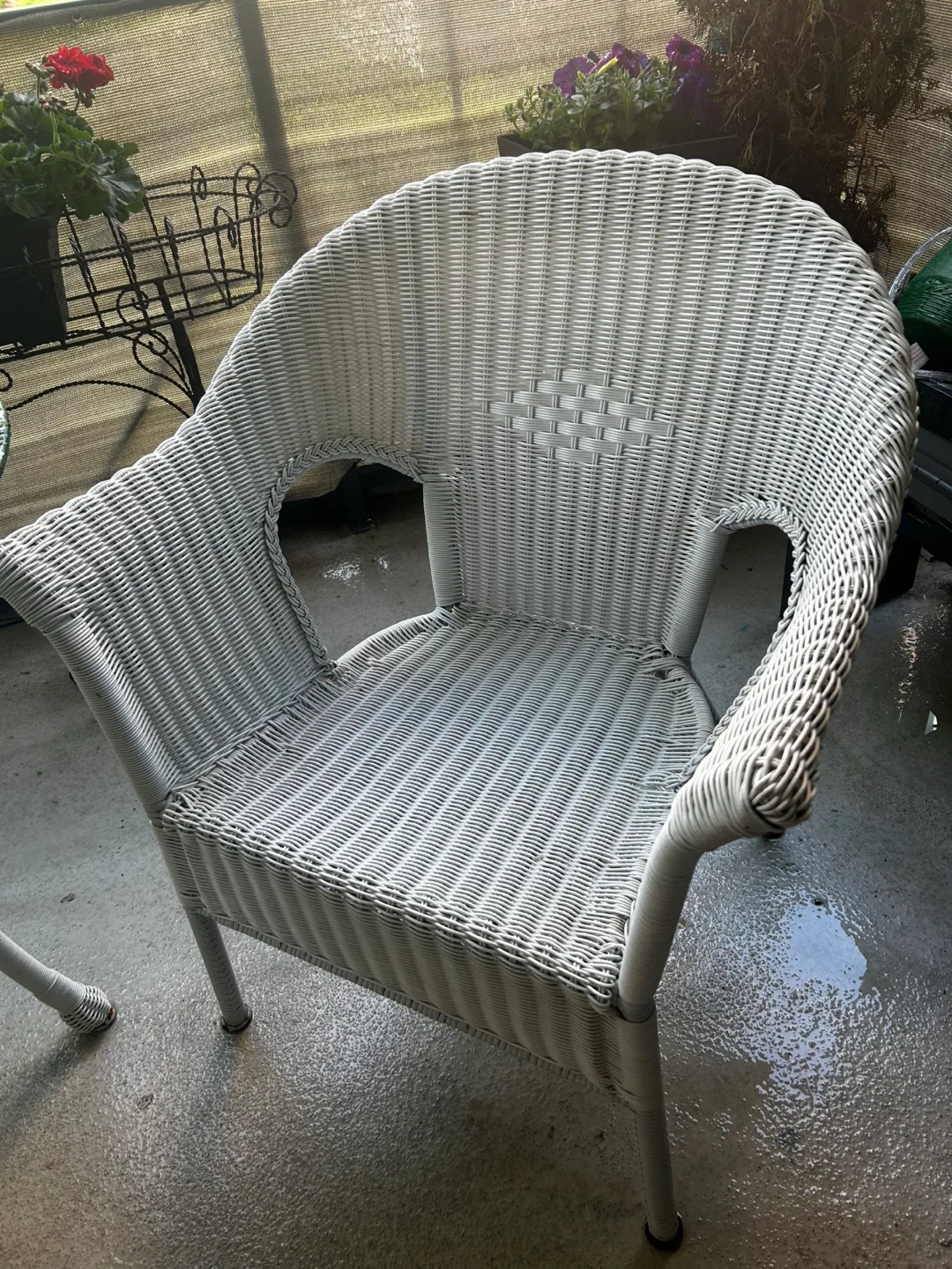 Patio set wicker image indicator(2)