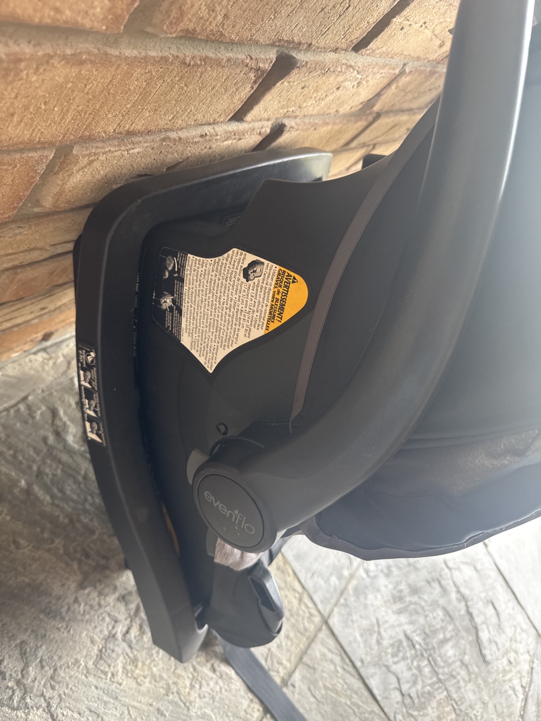Evenflo Infant Car Seat - photo 2