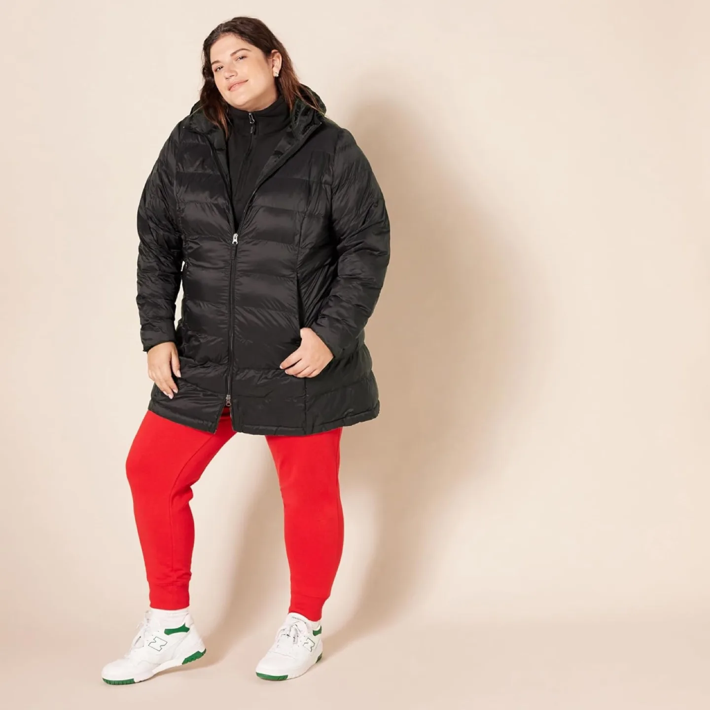 Amazon Essentials Women Lightweight Hooded Puffer Coat image indicator(6)