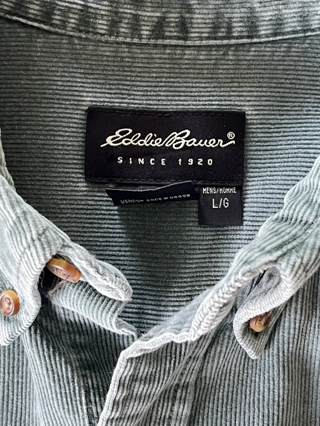 Men’s Eddie Bauer moss green courderoy shirt image indicator(4)