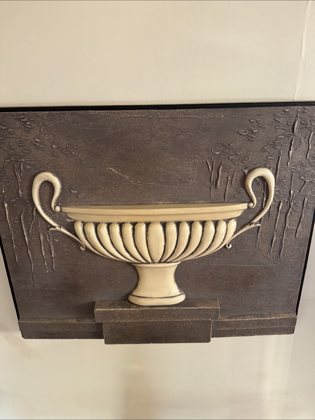 3D Elegant Urn Wall Decor - photo 3