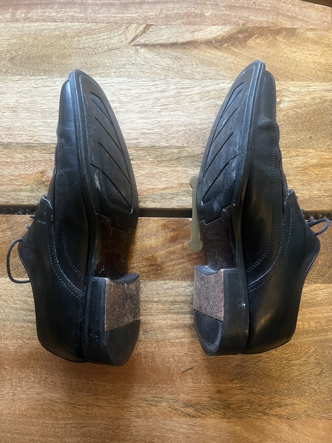 Johnston & Murphy Leather Shoes - photo 2