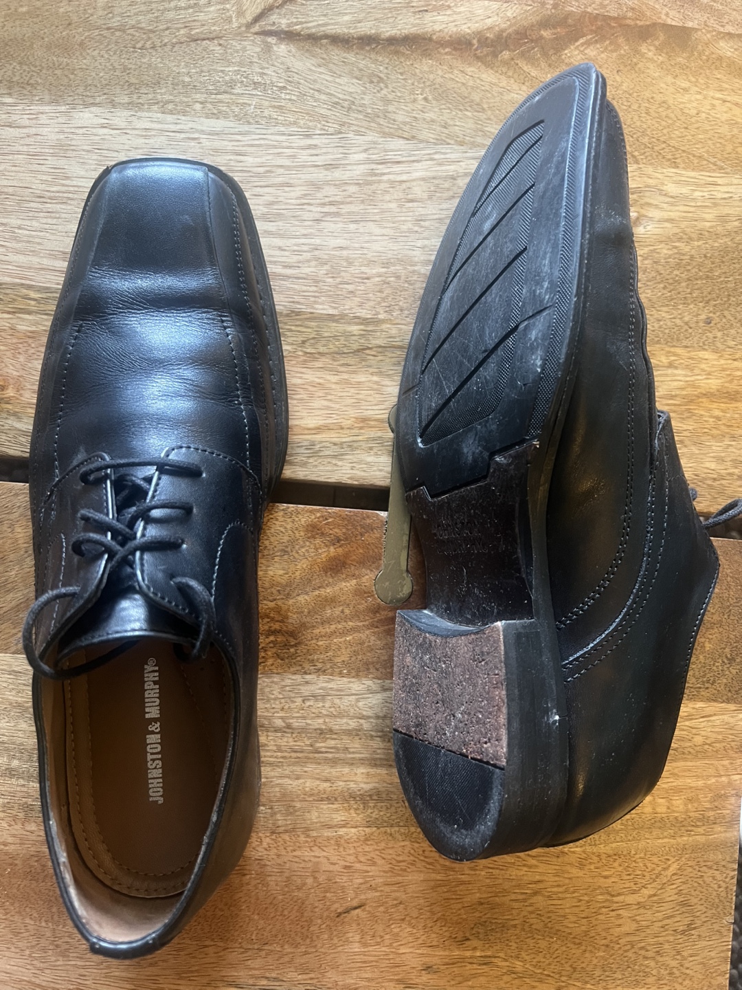 Johnston & Murphy Leather Shoes - photo 3