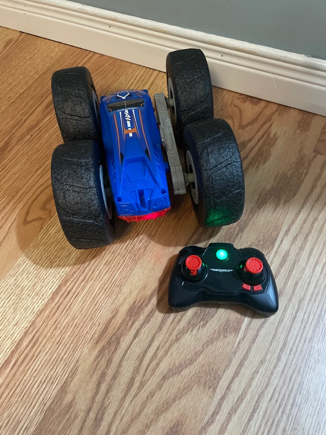 🏒Spin Master Air Hogs Zero Gravity Racer image indicator(2)