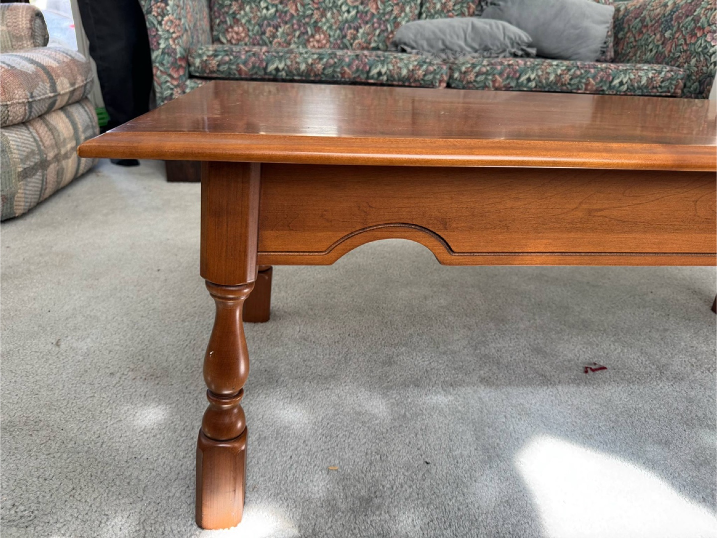 Solid Wood Coffee Table - photo 3